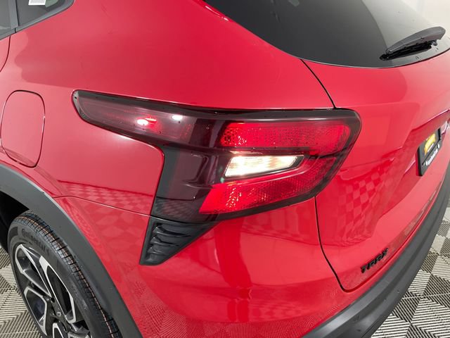 New 2026 Chevrolet Trax RS w/ Driver Confidence Package FWD image 17
