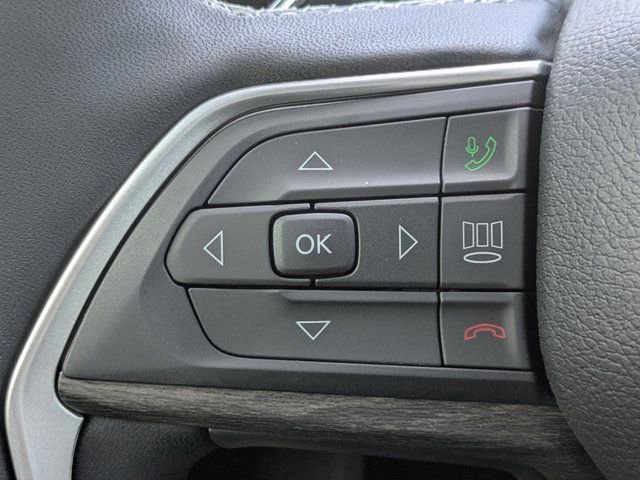 New 2025 Jeep Grand Cherokee L Limited w/ Black Appearance Package image 22