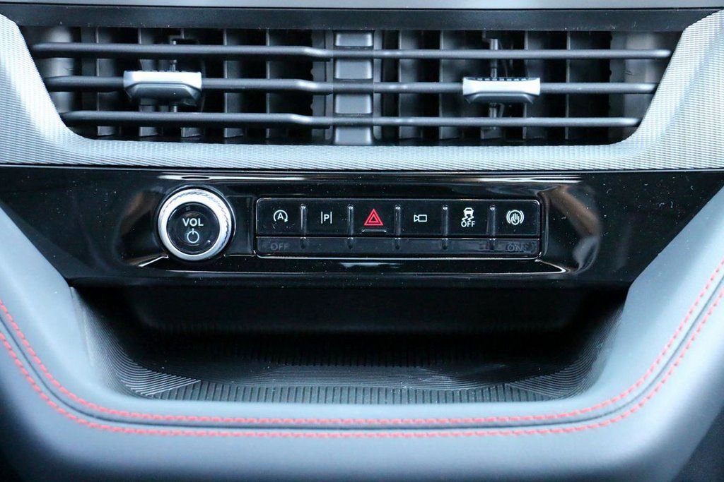 New 2026 Ford Explorer ST-Line w/ ST-Line Street Pack image 26