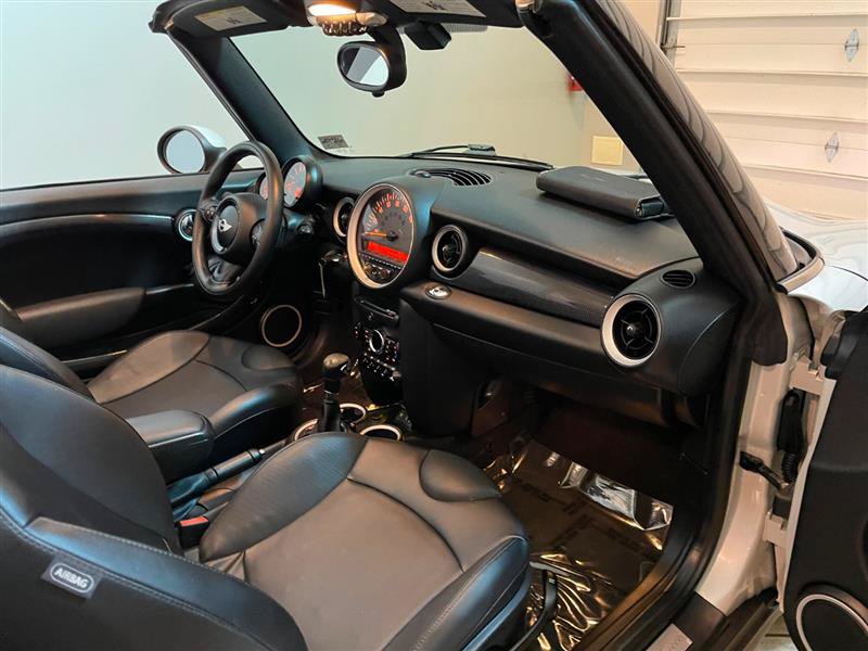 Used 2015 MINI Cooper S FWD image 50