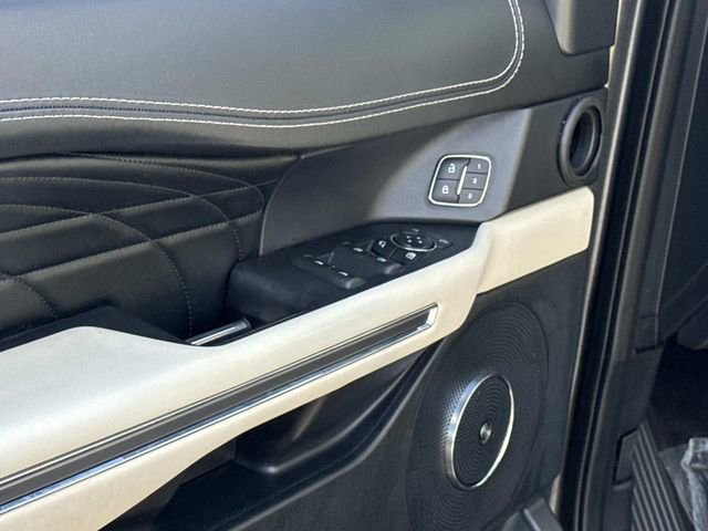 Used 2020 Ford Expedition Platinum image 15