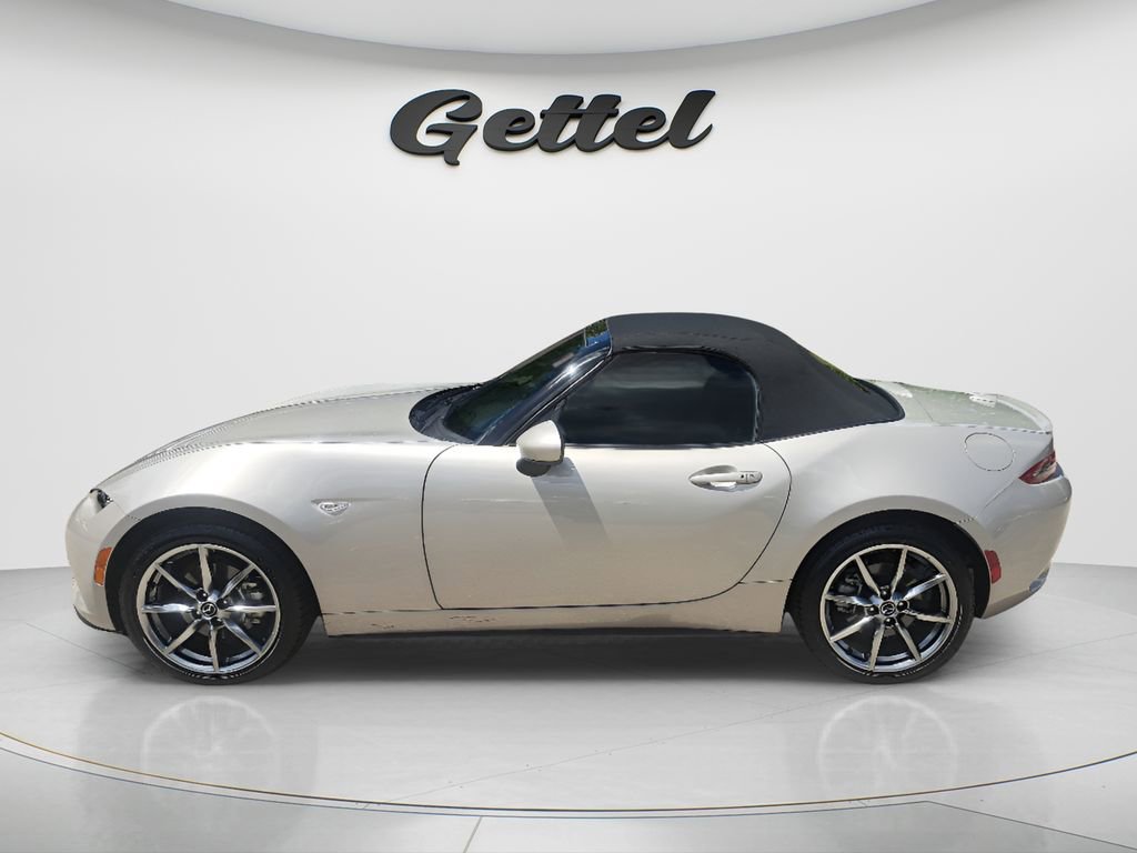 Used 2022 MAZDA MX-5 Miata Grand Touring w/ Weather Package image 7
