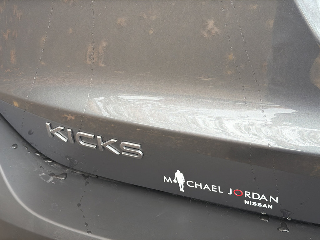 New 2026 Nissan Kicks SR w/ Cold Weather Package image 14