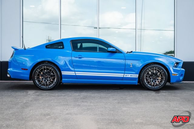 Used 2013 Ford Mustang Shelby GT500 RWD image 10