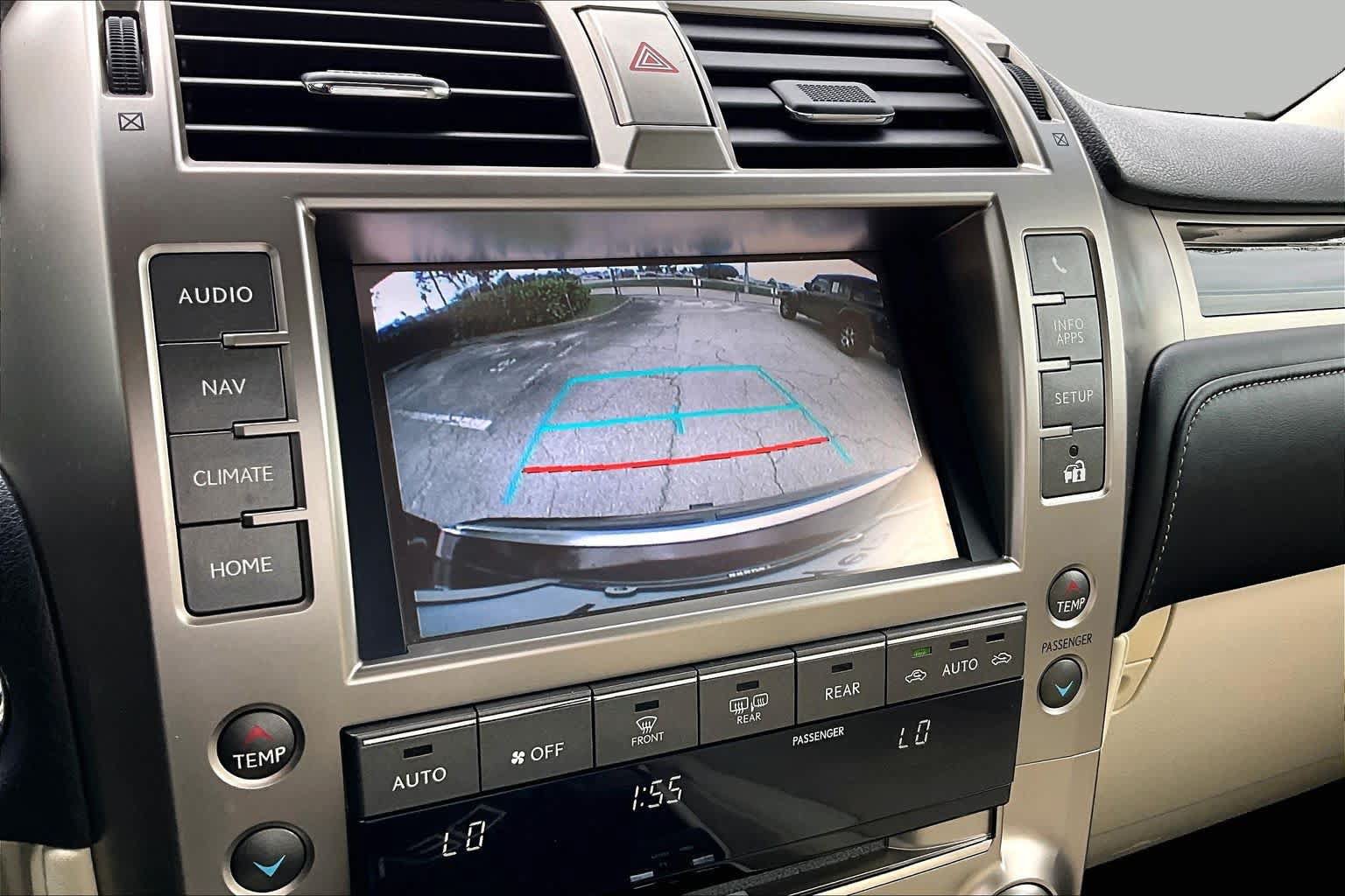 Used 2020 Lexus GX 460 Premium w/ Premium Package AWD/4WD image 25