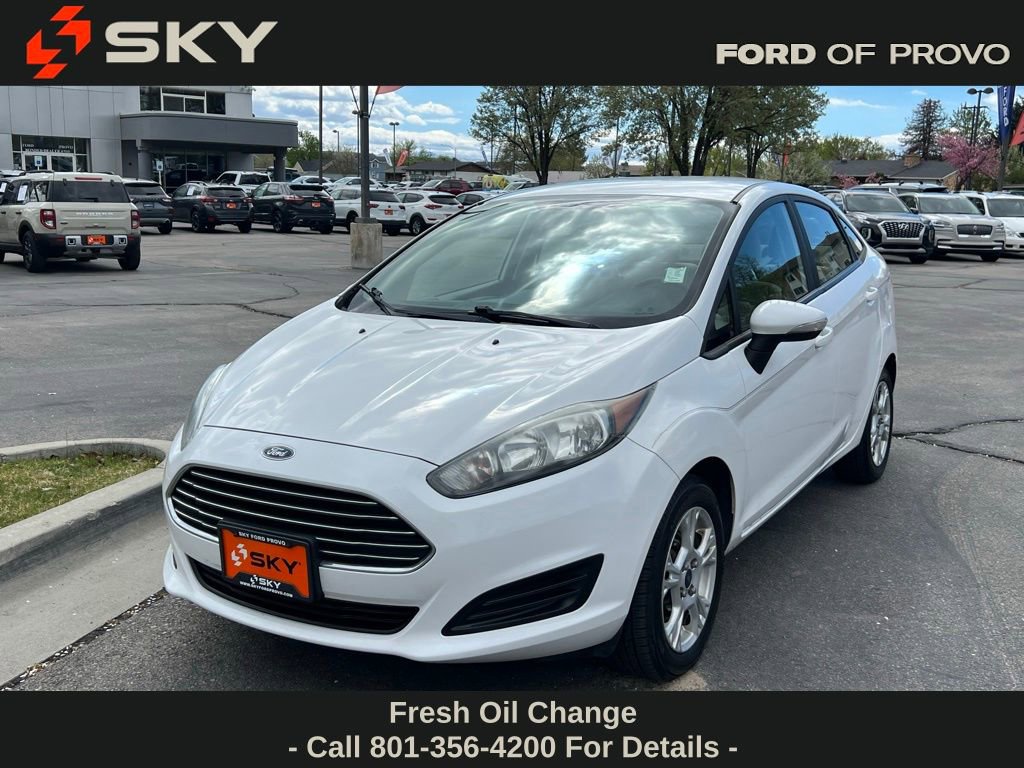 Used 2016 Ford Fiesta SE image 2