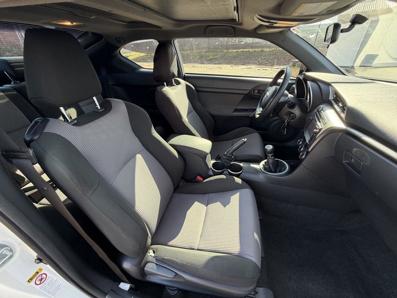 Used 2014 Scion tC image 17
