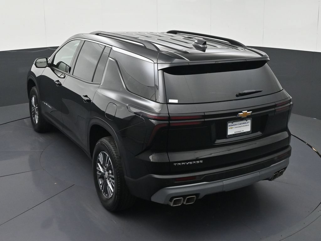 Certified 2026 Chevrolet Traverse LT w/ Driver Confidence Package FWD image 27