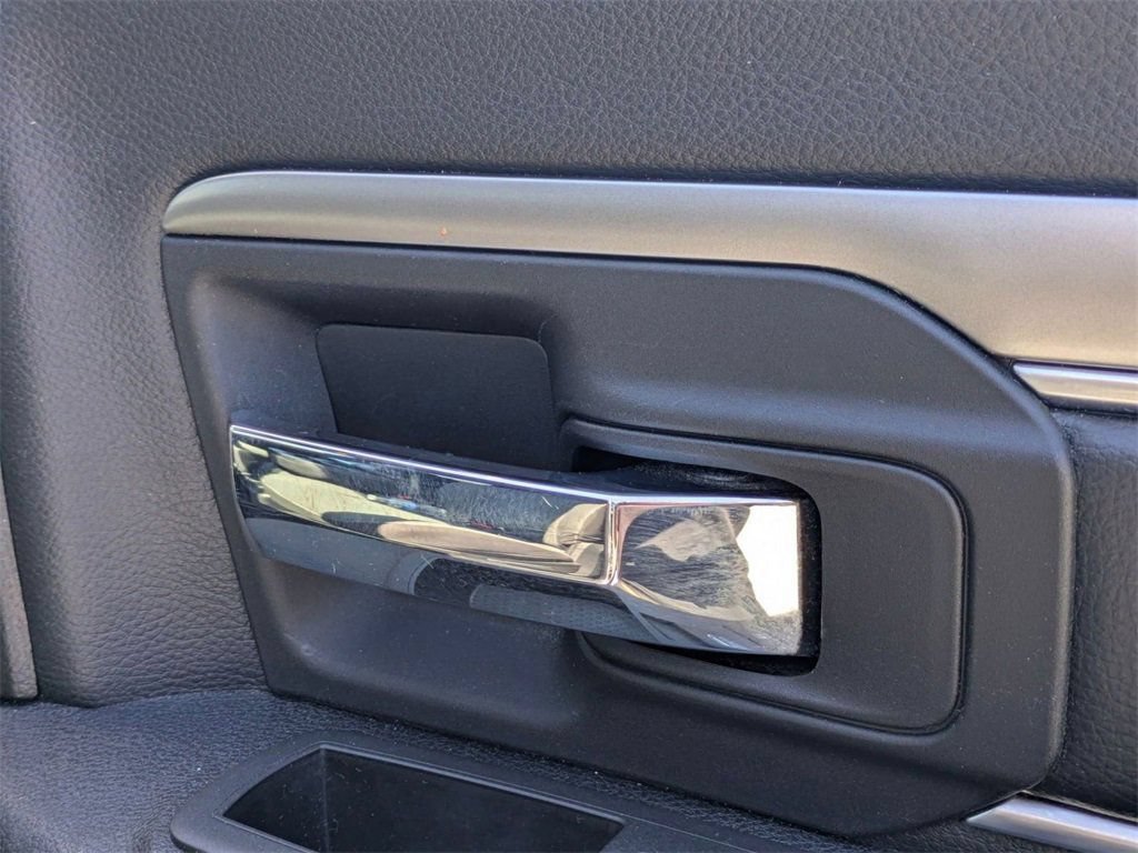 Used 2024 RAM 1500 Warlock RWD image 36