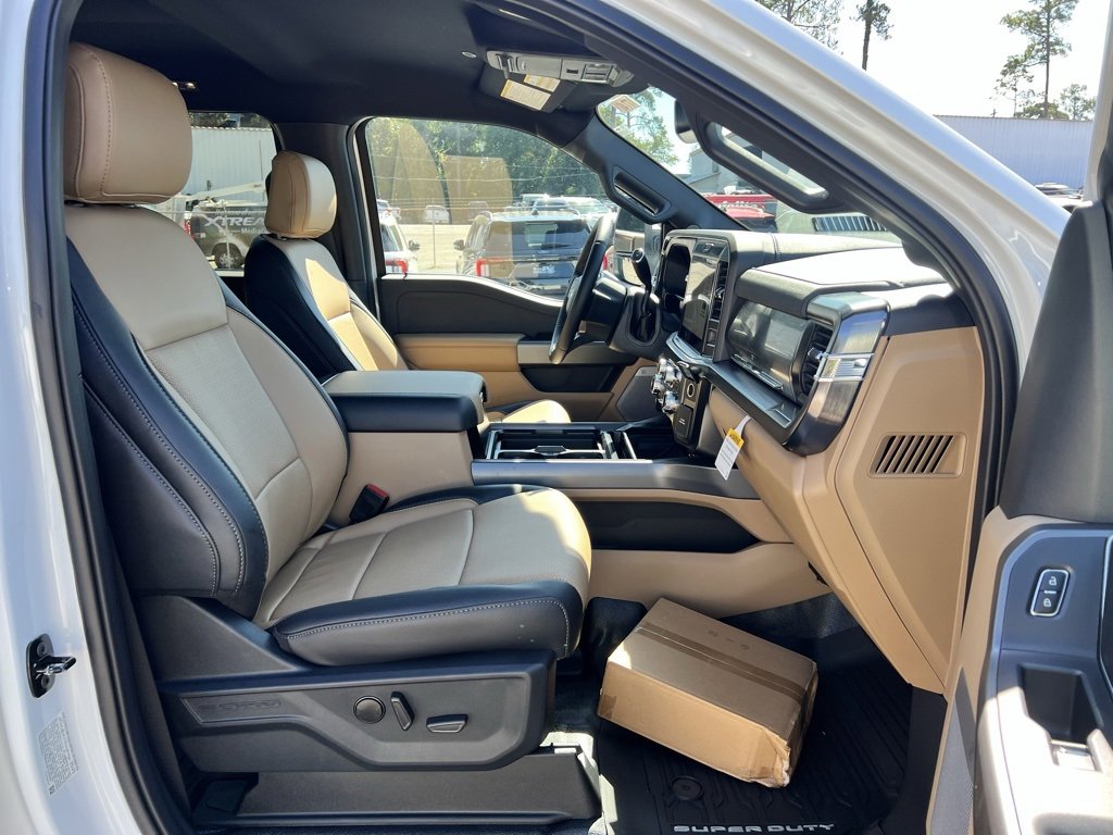 New 2026 Ford F250 Lariat image 19