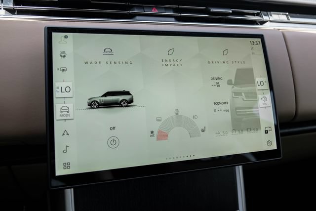 New 2026 Land Rover Range Rover SE AWD/4WD image 44