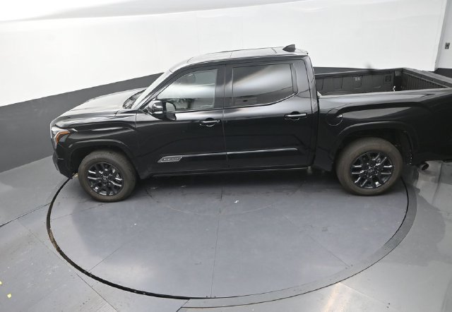 Used 2026 Toyota Tundra Platinum AWD/4WD image 26