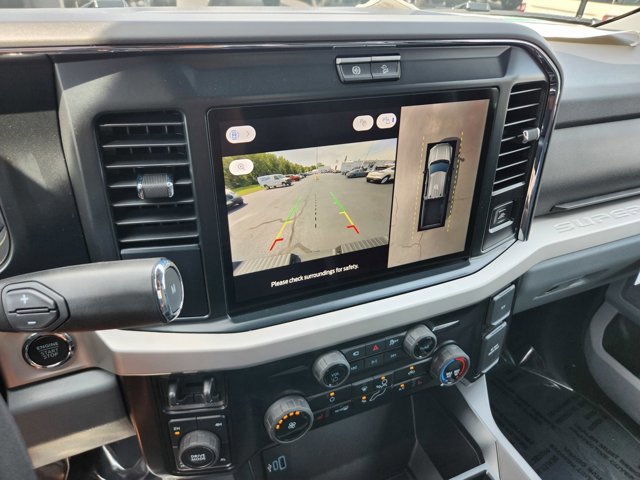 New 2026 Ford F250 XLT w/ XLT Premium Package image 9