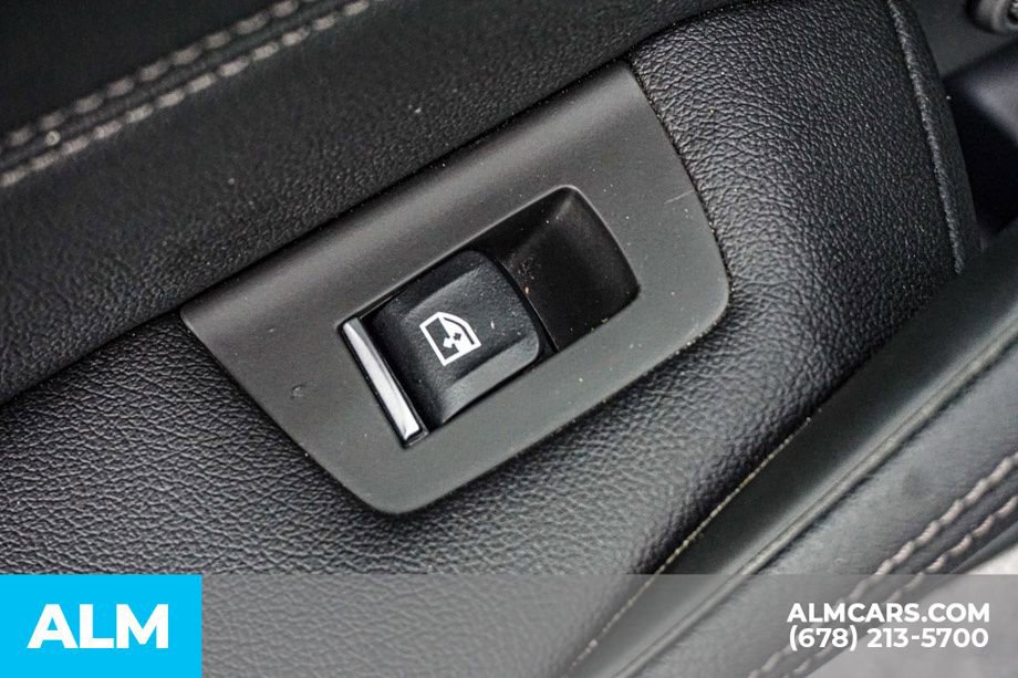 Used 2023 BMW 540i xDrive w/ M Sport Package image 56