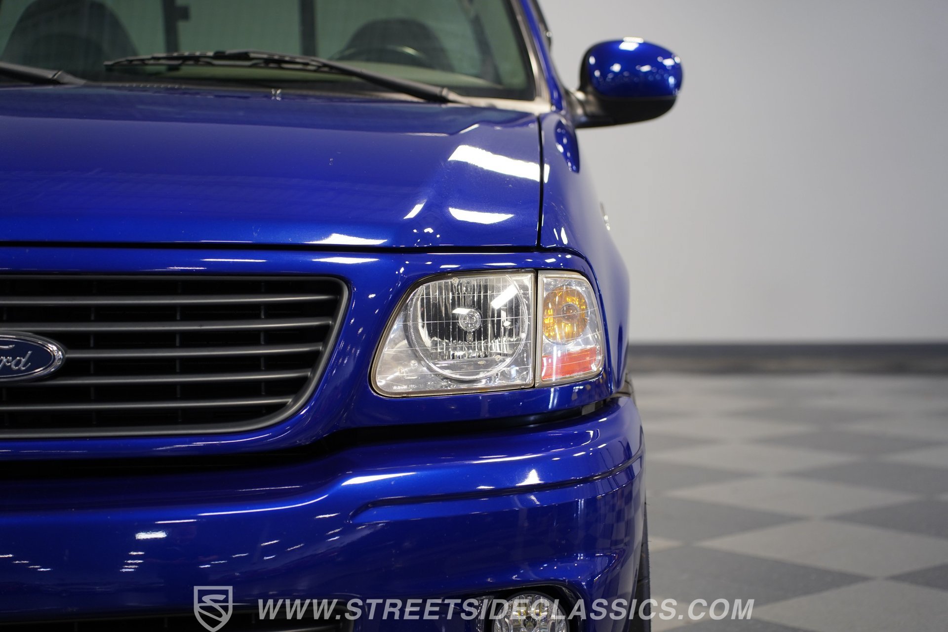 Used 2003 Ford F150 Lightning RWD image 21
