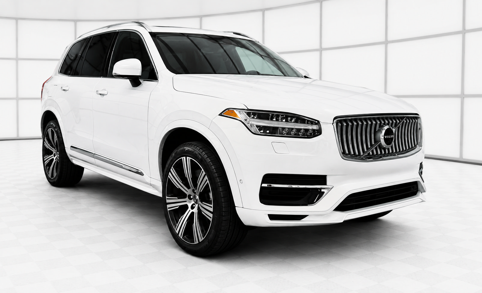 Used 2024 Volvo XC90 T8 Plus w/ Protection Package Premier AWD/4WD video 2