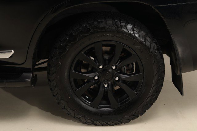 Used 2016 Toyota Land Cruiser AWD/4WD image 54