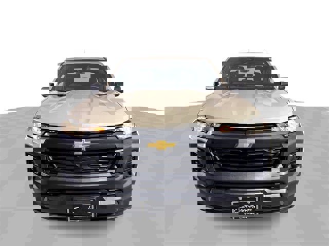 Used 2023 Chevrolet Colorado W/T image 3