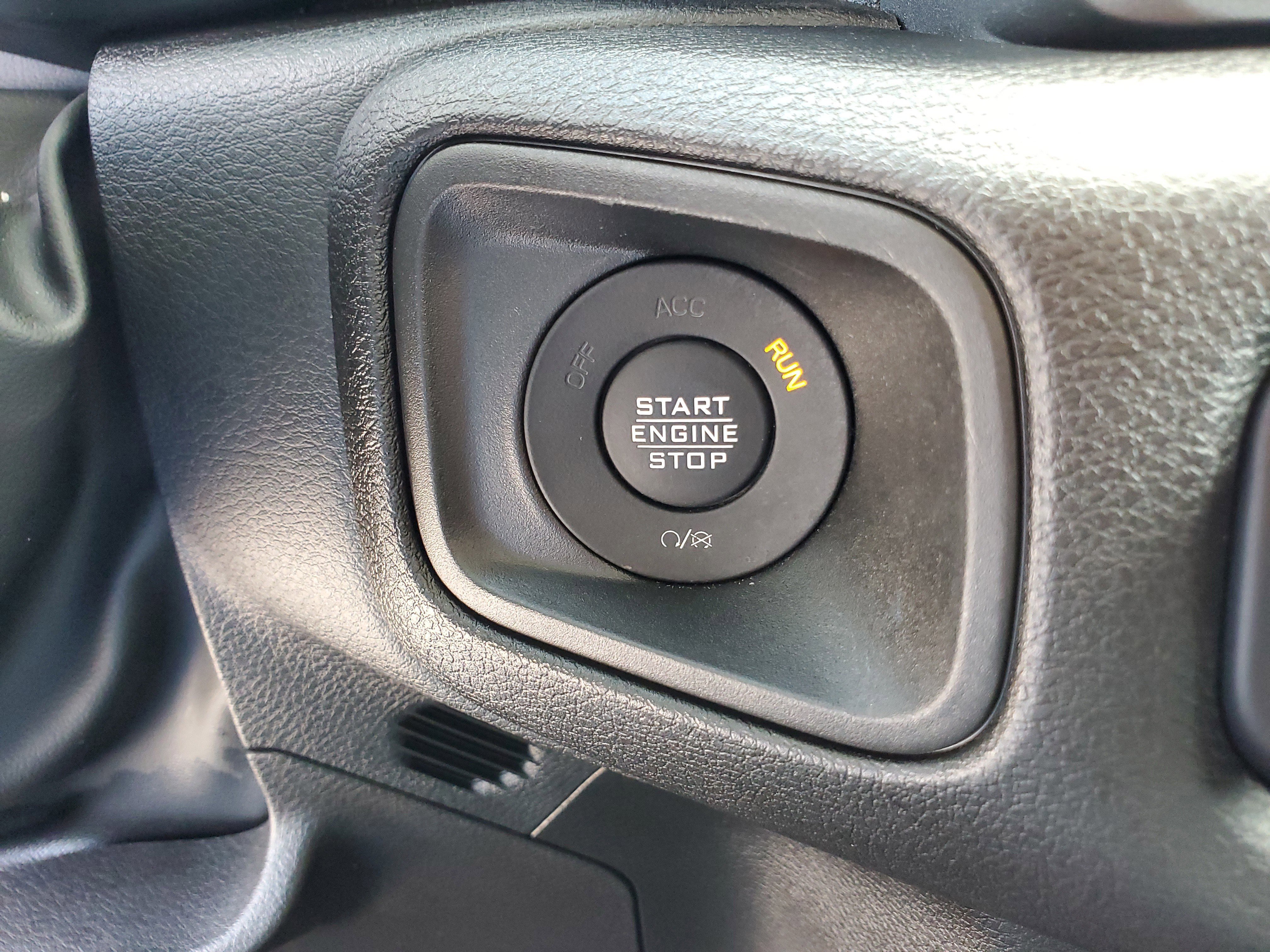 Used 2024 Jeep Gladiator Sport image 22