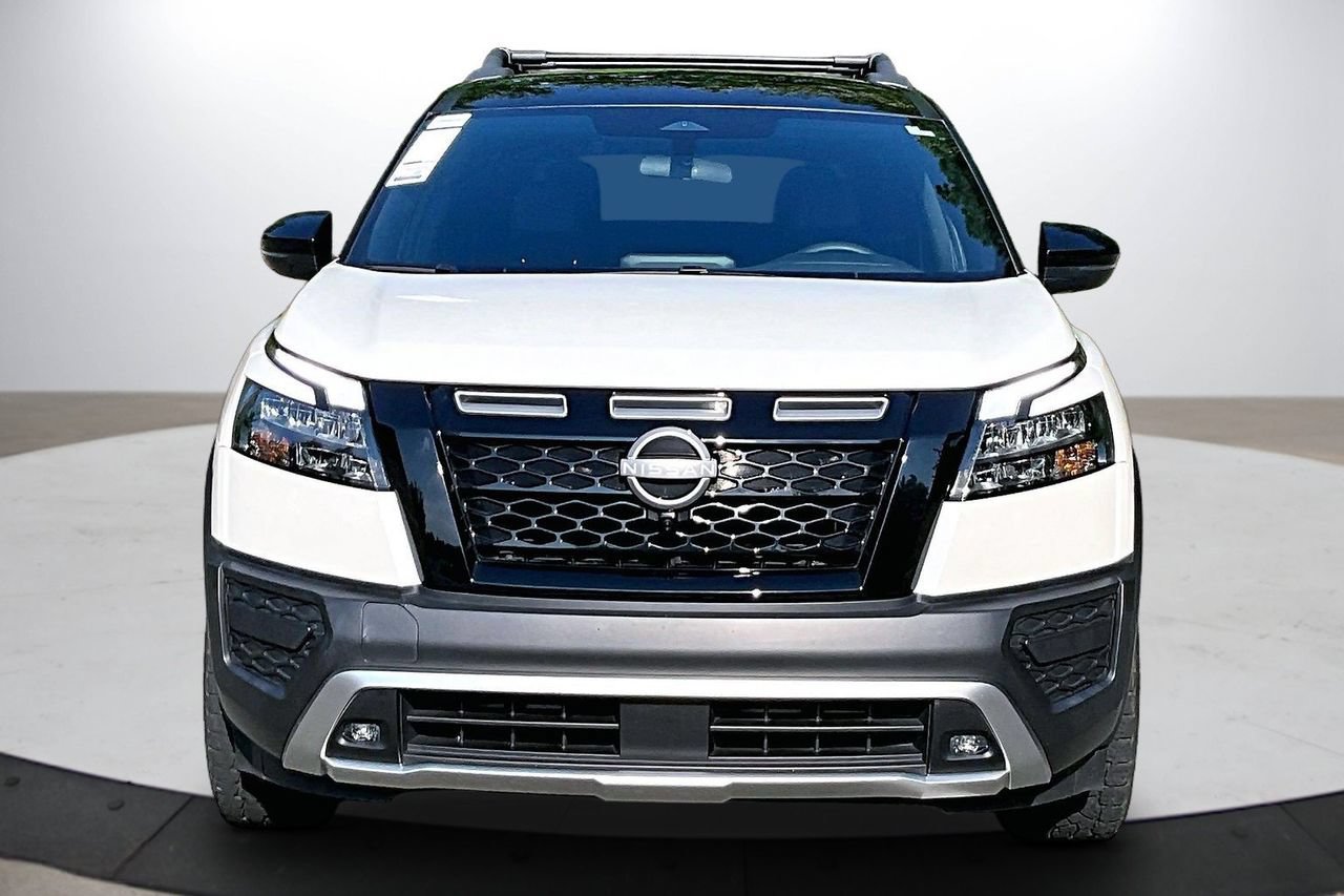 Used 2024 Nissan Pathfinder Rock Creek AWD/4WD image 3