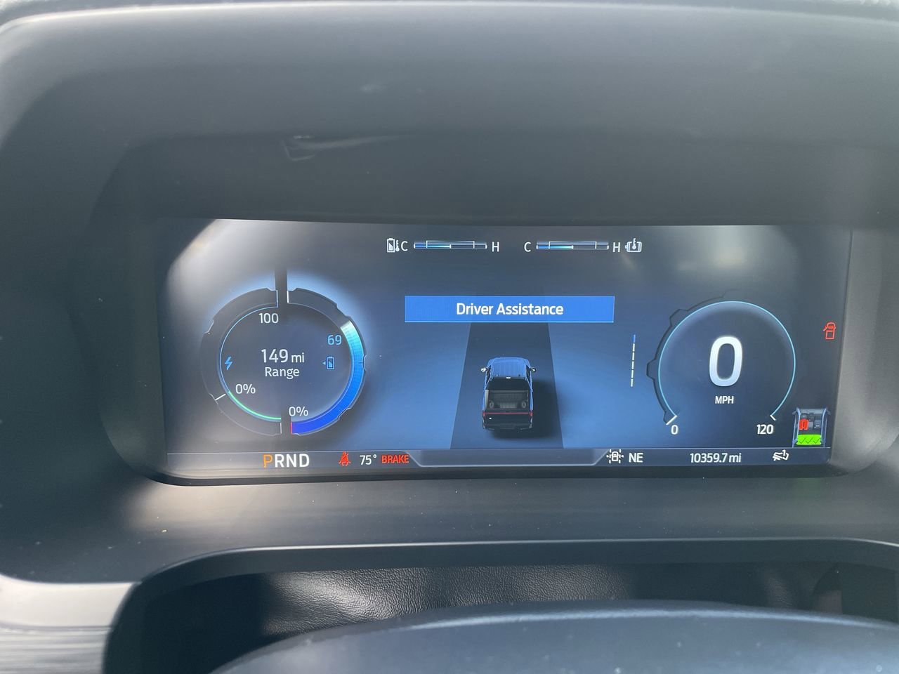 Used 2025 Ford F150 Lightning XLT image 32