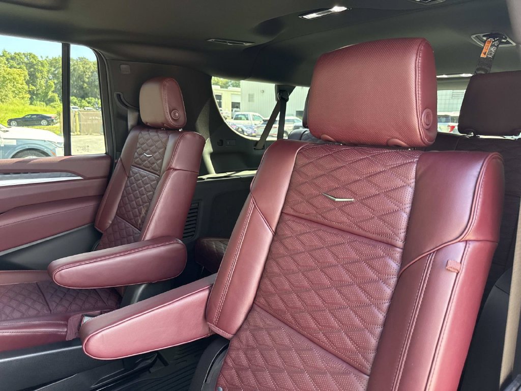 New 2026 Cadillac Escalade ESV Sport w/ LPO, Floor Liner Package RWD image 14