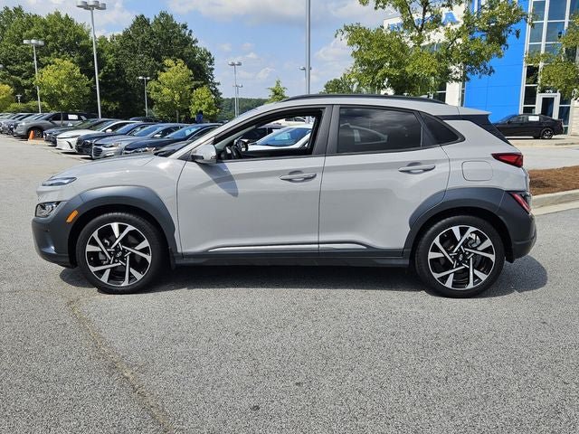Used 2023 Hyundai Kona Limited w/ Cargo Package FWD image 5