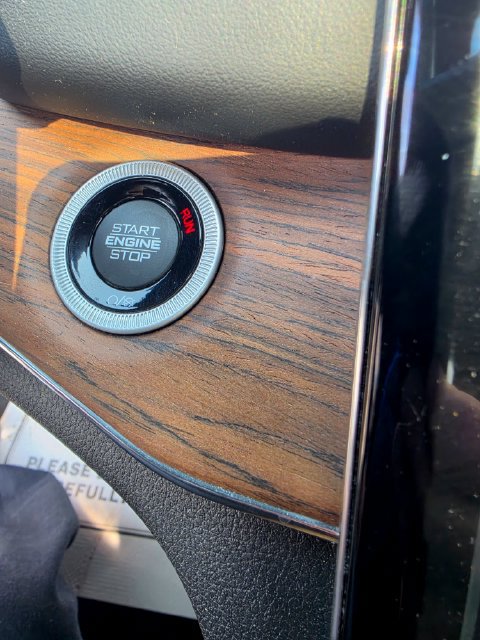 Used 2023 Jeep Grand Cherokee Summit w/ Luxury Tech Group V AWD/4WD image 25