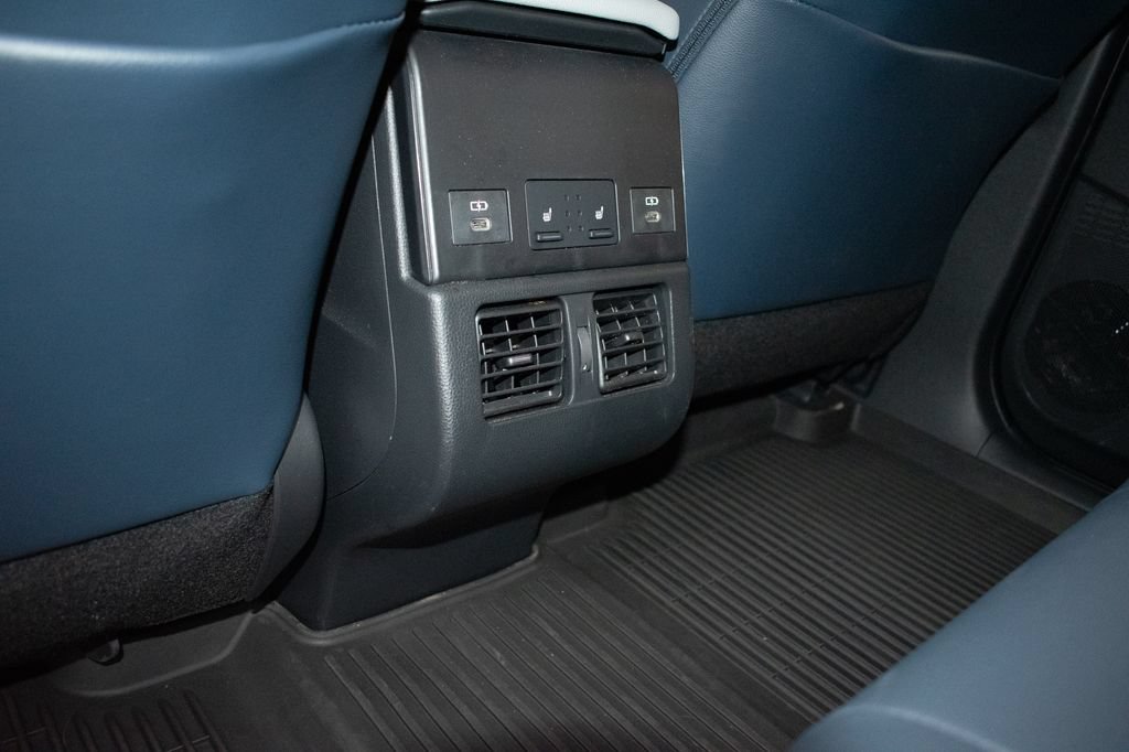 Certified 2023 Subaru Solterra AWD image 24