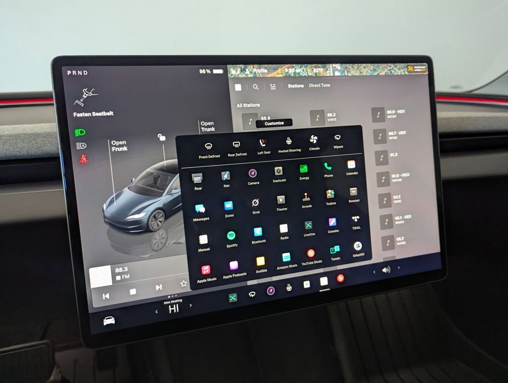 Used 2024 Tesla Model 3 Standard Range image 9