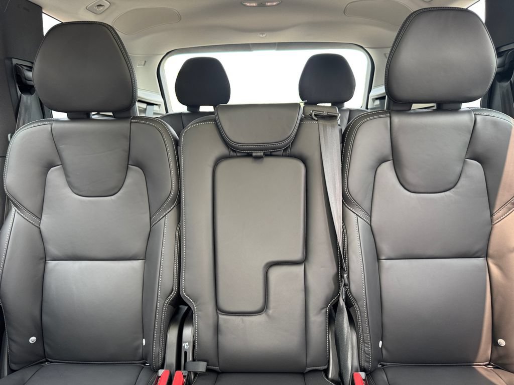 New 2026 Volvo XC90 B6 Ultra w/ Protection Package AWD/4WD image 25