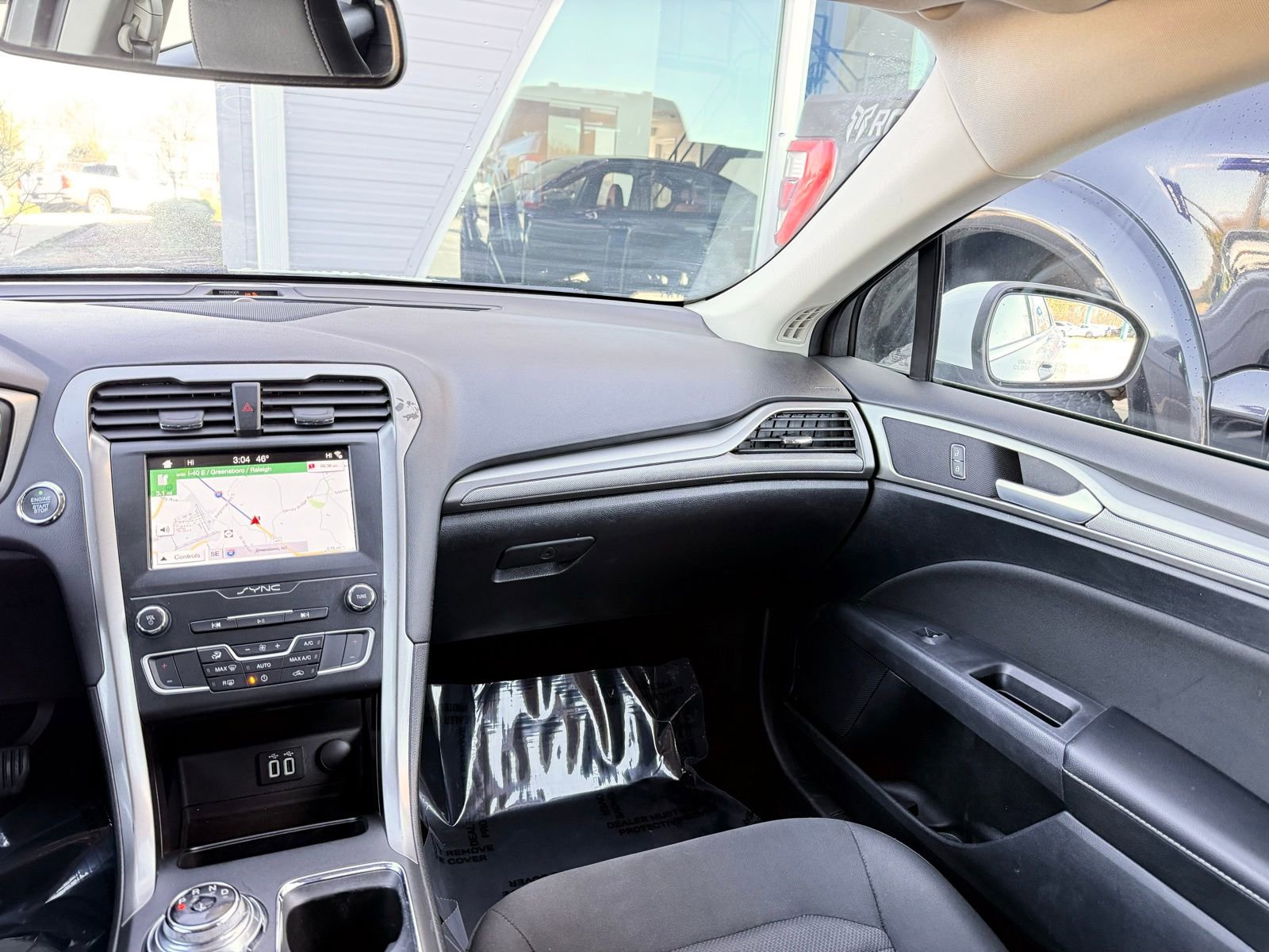 Used 2019 Ford Fusion SE image 23