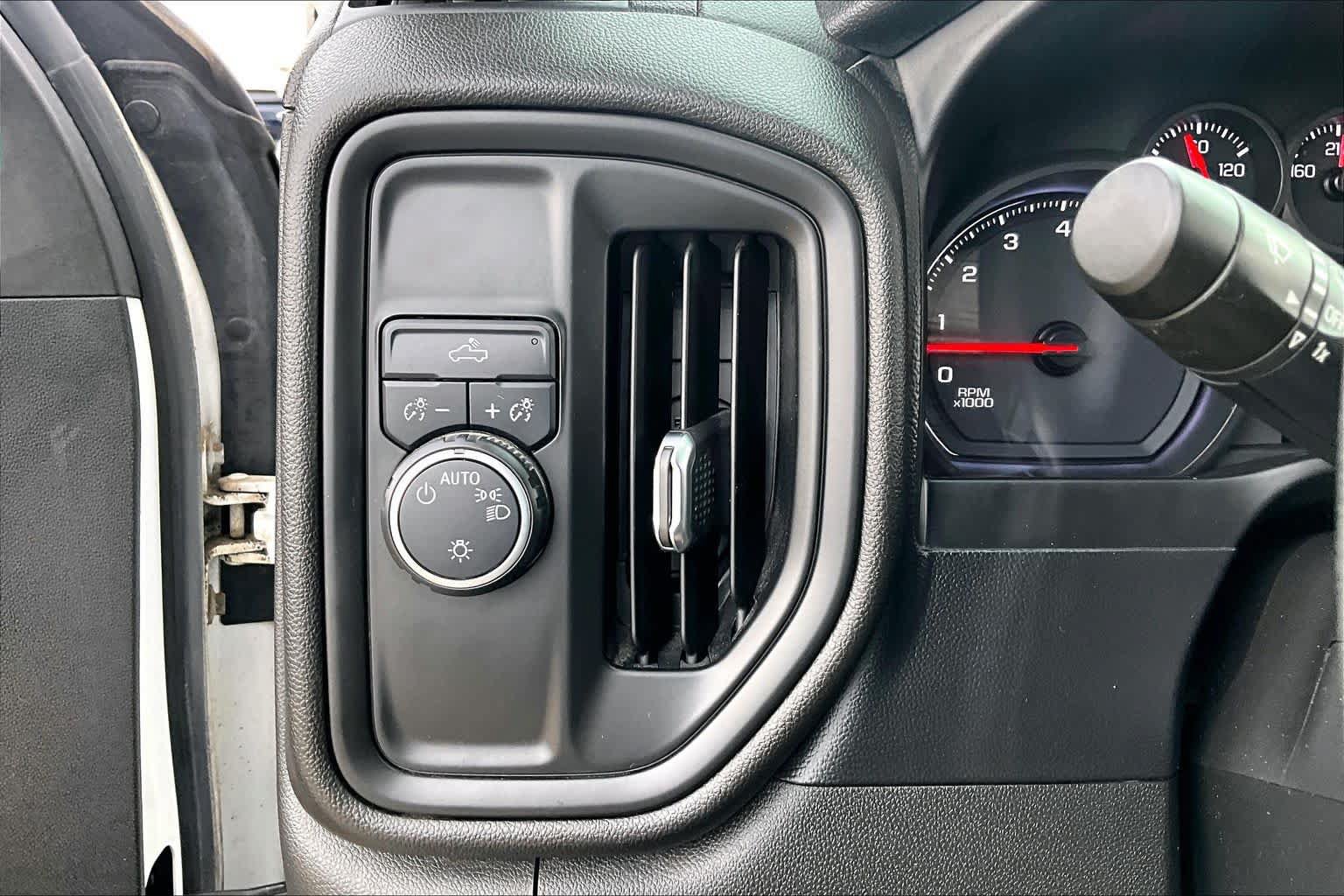 Used 2020 Chevrolet Silverado 1500 W/T w/ WT Fleet Convenience Package RWD image 35