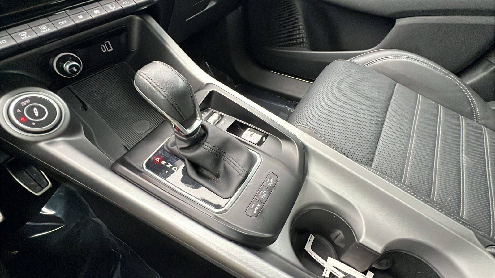 Used 2024 Alfa Romeo Tonale Veloce image 31