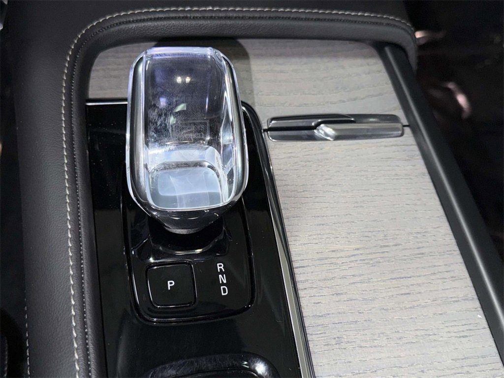 Used 2024 Volvo S90 B6 Ultimate w/ Protection Package Premier image 24