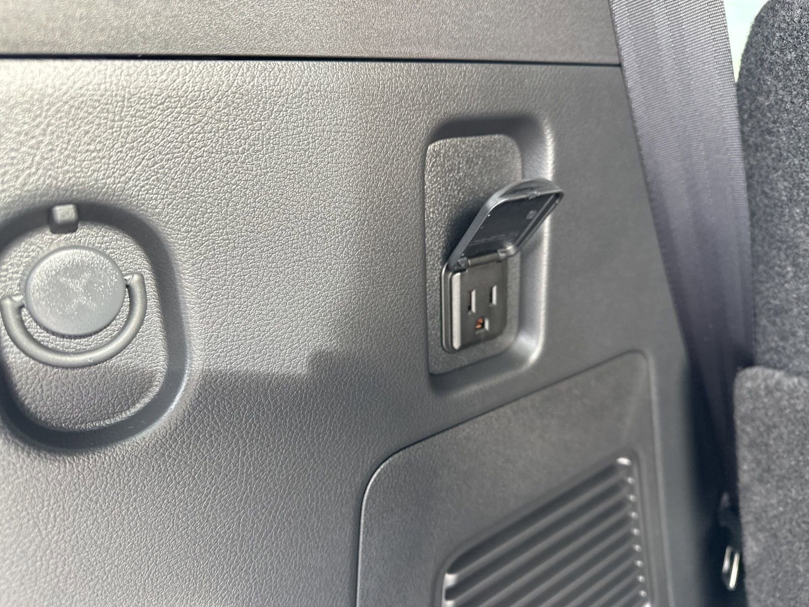 New 2026 Nissan Armada Platinum Reserve image 30