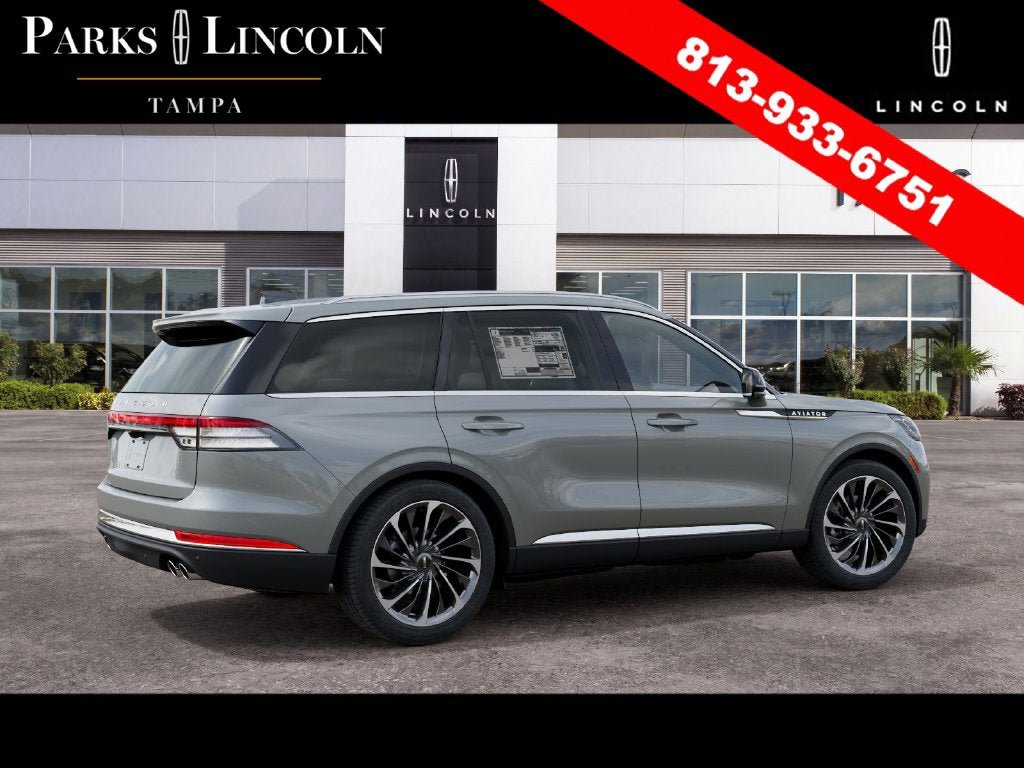 New 2027 Lincoln Aviator Reserve w/ Luxury Package RWD image 6