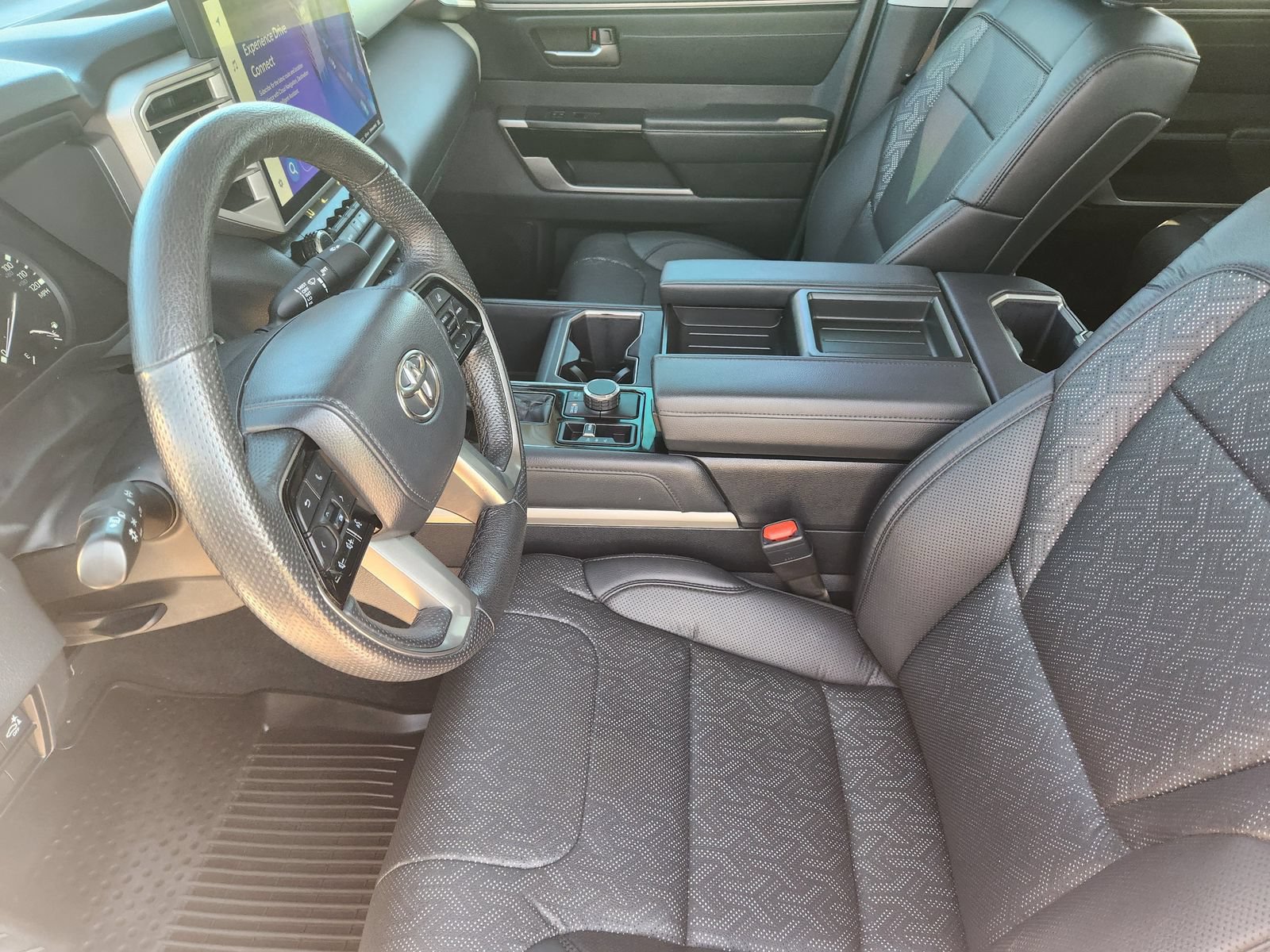 Used 2023 Toyota Tundra Limited AWD/4WD image 16