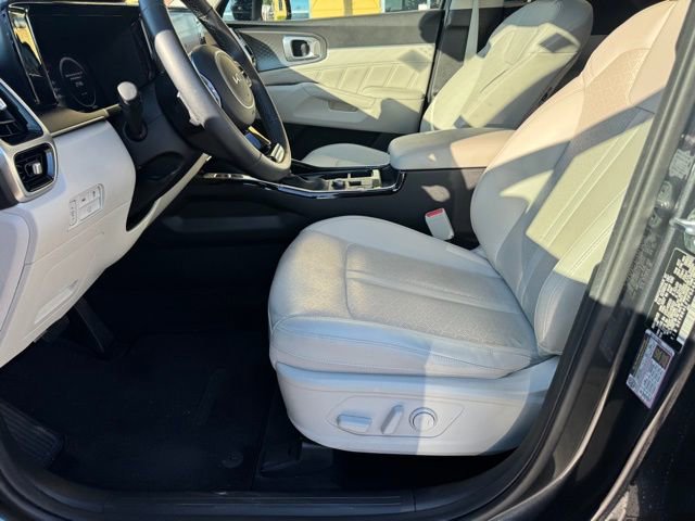 Certified 2023 Kia Sorento SX image 20