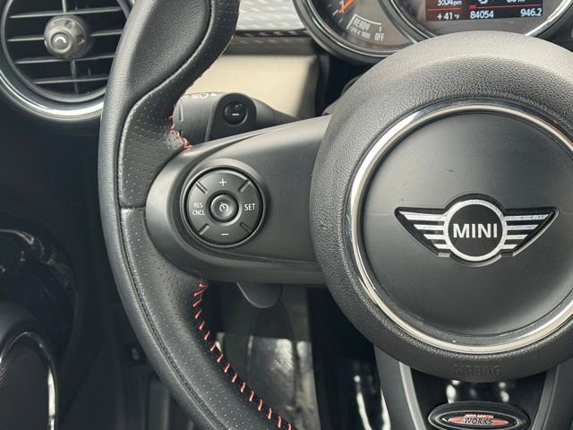 Used 2019 MINI Cooper S image 21