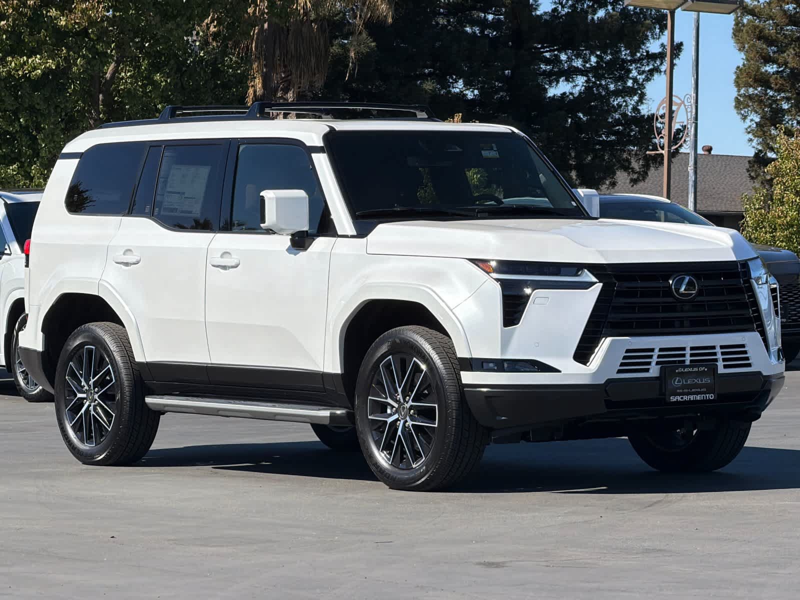 New 2026 Lexus GX 550 w/ Accessory Package (Z1) AWD/4WD image 5
