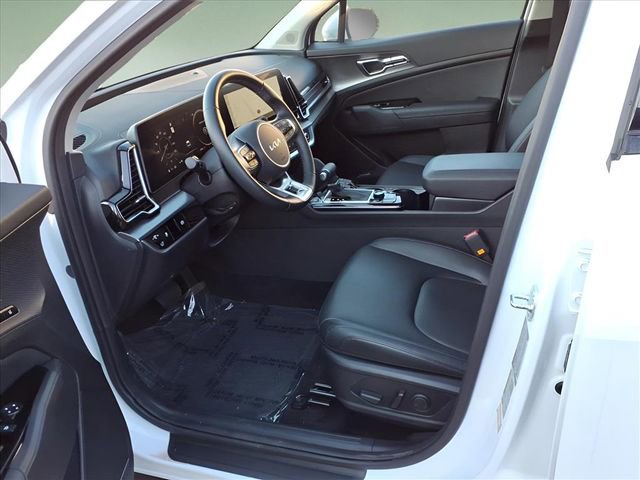 Used 2025 Kia Sportage SX image 11