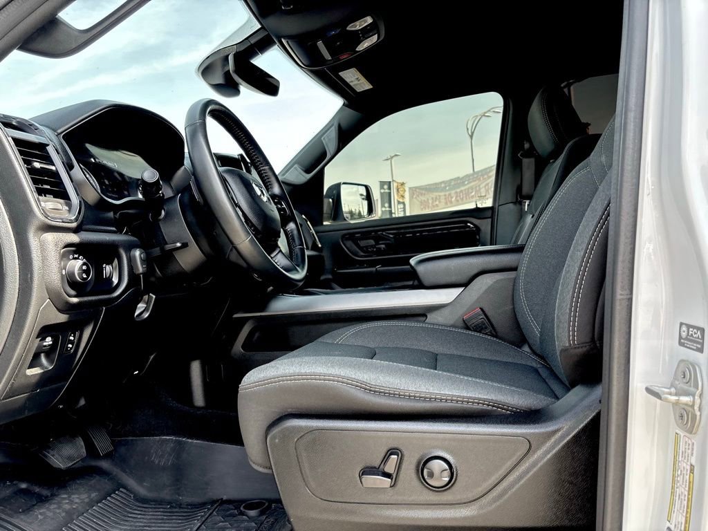 Used 2023 RAM 1500 Big Horn AWD/4WD image 12