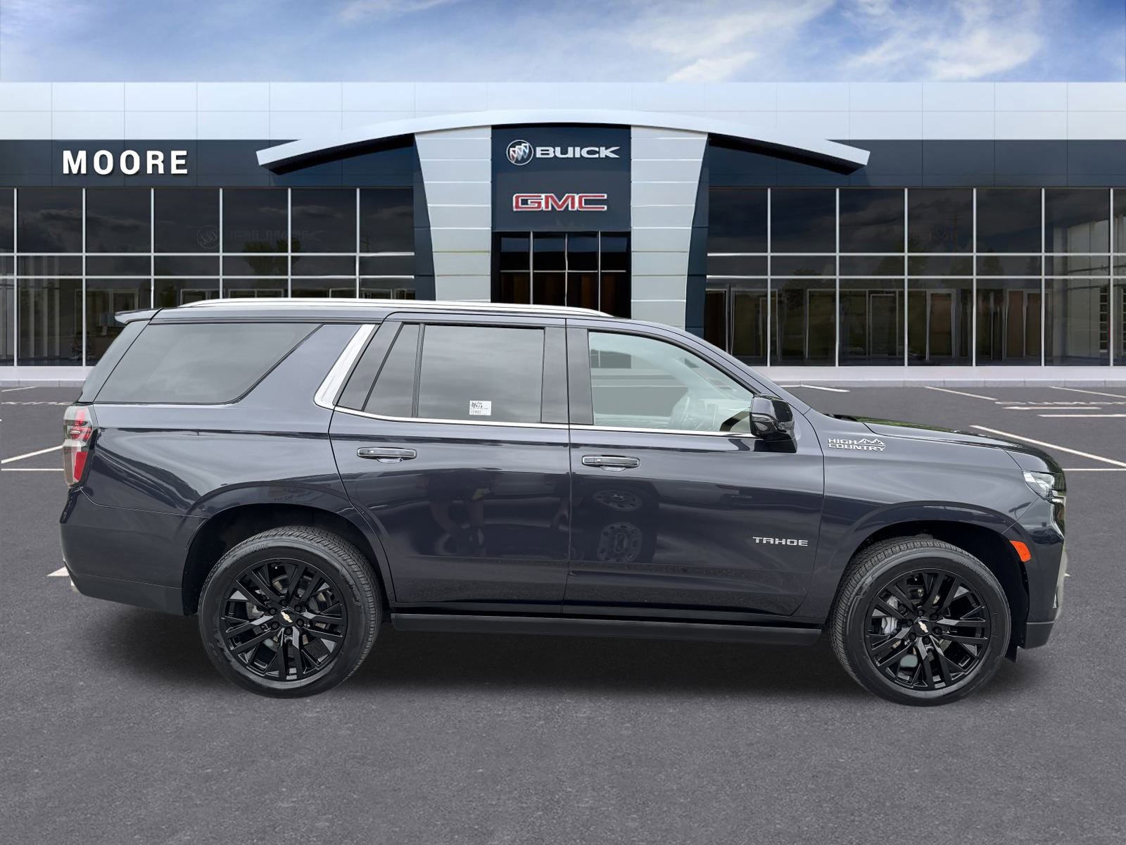 Used 2023 Chevrolet Tahoe High Country image 3