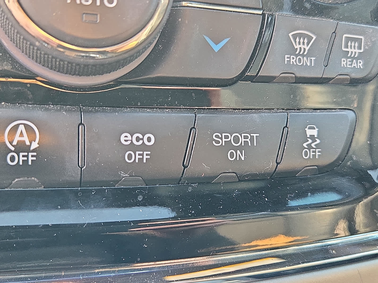 Used 2020 Jeep Grand Cherokee Altitude image 27