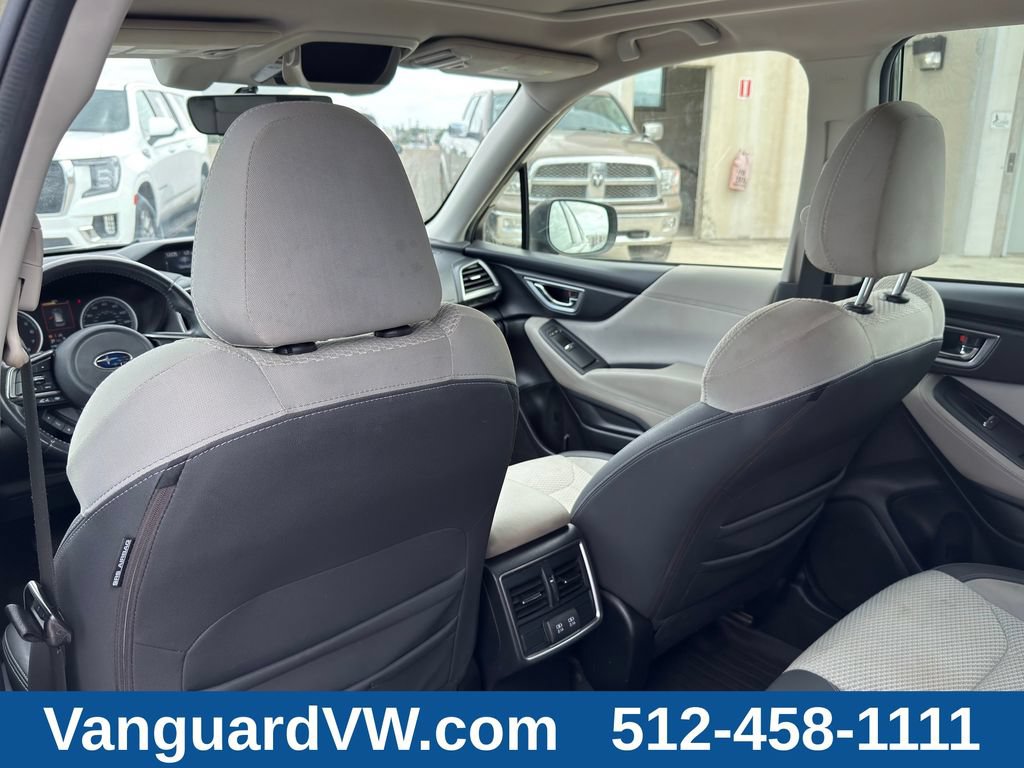 Used 2020 Subaru Forester Premium AWD/4WD image 27