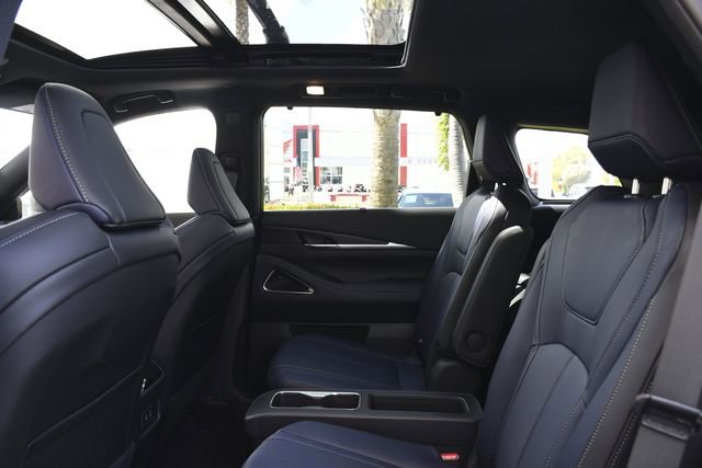 New 2026 INFINITI QX60 Sport w/ Dark Cargo Package image 29