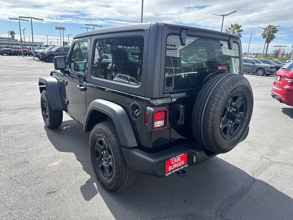 Used 2025 Jeep Wrangler Sport image 5