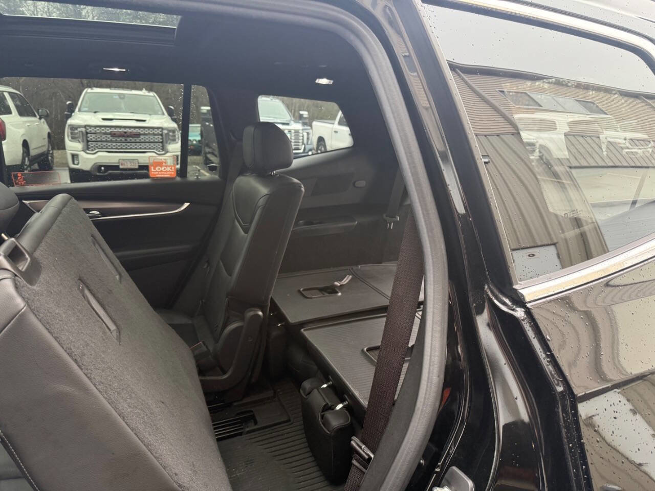 Used 2023 Cadillac XT6 Luxury image 19