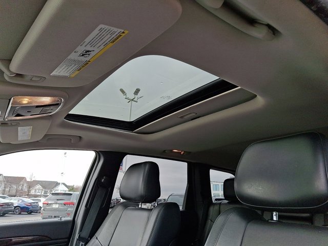 Used 2012 Jeep Grand Cherokee Laredo image 18